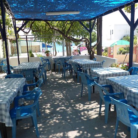 To Kamari Apartamento Paralia Agias Foteinis Exterior foto
