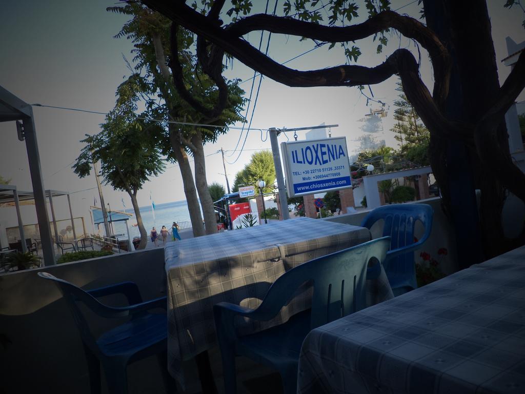 To Kamari Apartamento Paralia Agias Foteinis Exterior foto