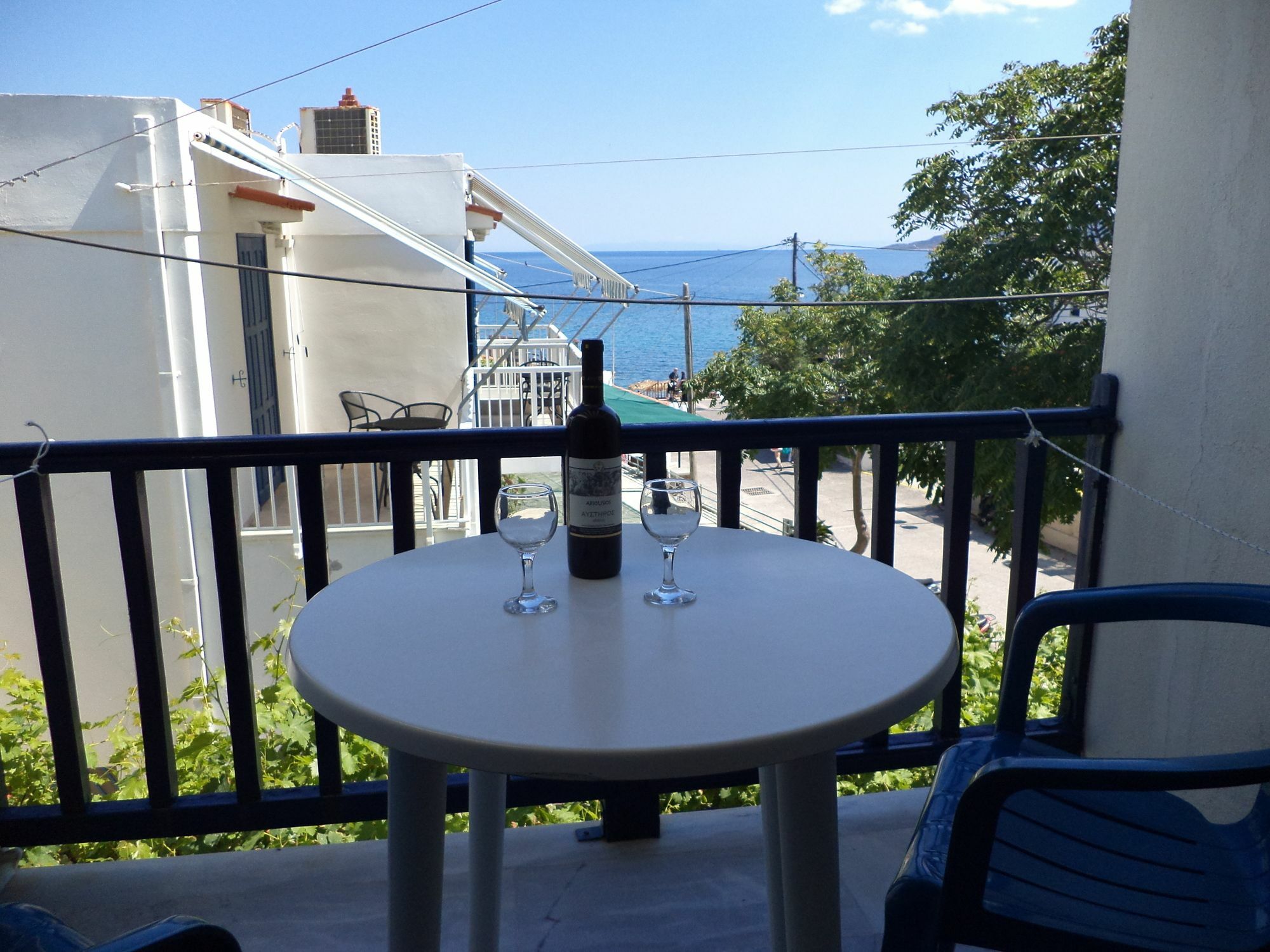 To Kamari Apartamento Paralia Agias Foteinis Exterior foto